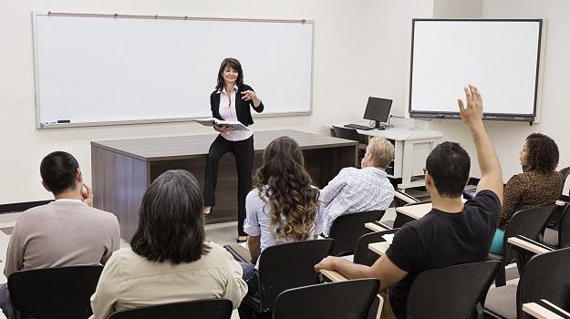 What is it like to be a university lecturer? | Guardian Jobs